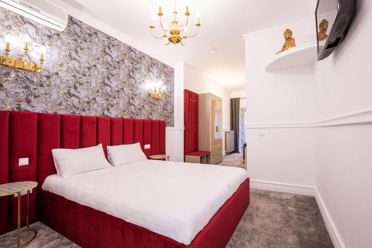 Hotel Vila Central Boutique Сату Маре Екстериор снимка
